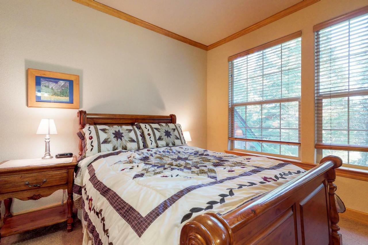 New England Cottage シェイバー・レイク エクステリア 写真
