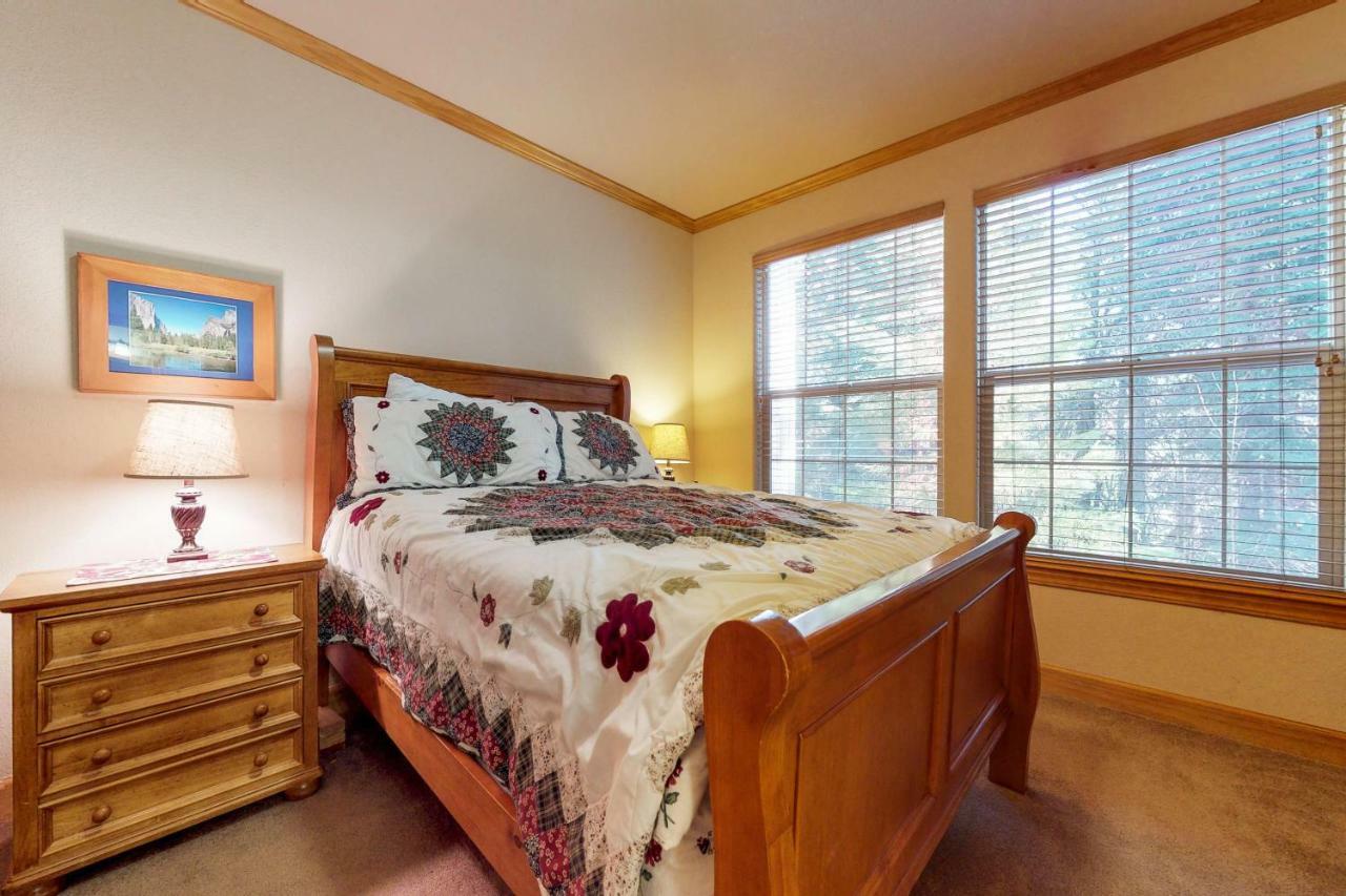 New England Cottage シェイバー・レイク エクステリア 写真